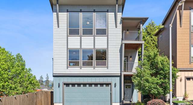 Photo of 201 Selkirk Ln, Hood River, OR 97031