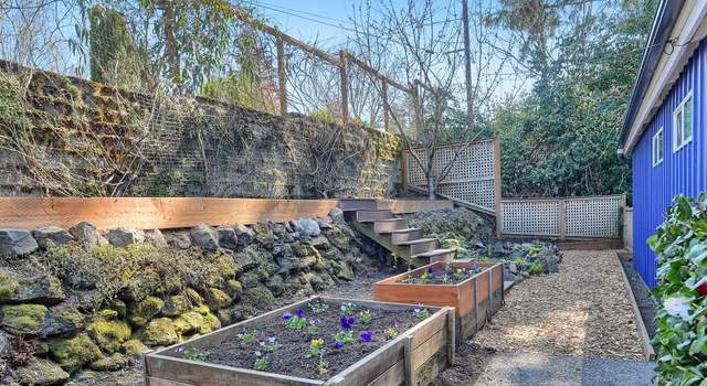 Photo of 9575 SW 62nd Dr, Portland, OR 97219