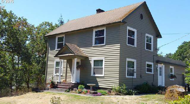Photo of 305 S 5th St, St. Helens, OR 97051