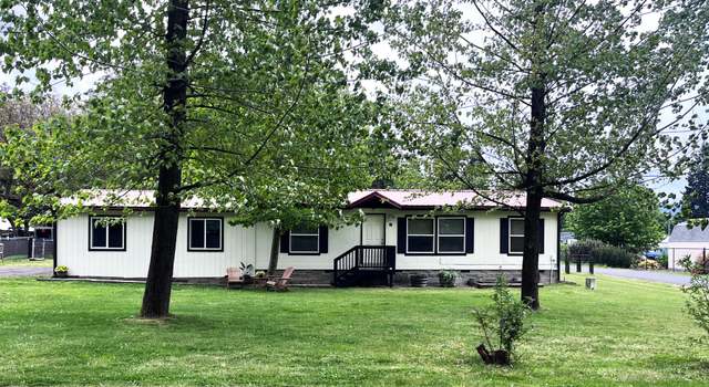 Photo of 31 Bastrom Rd, Carson, WA 98610