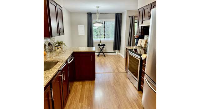 Photo of 6745 SW Scholls Ferry Rd #38, Beaverton, OR 97008