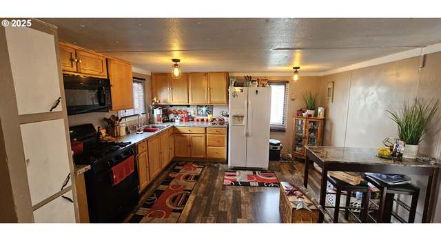 Photo of 97883 Court St #42, Brookings, OR 97415