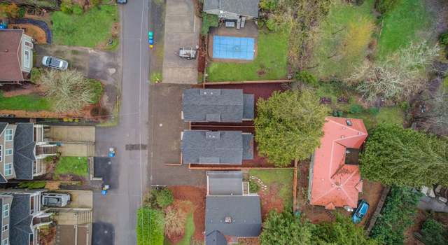 Photo of 5025 SW Maplewood Rd #3, Portland, OR 97219