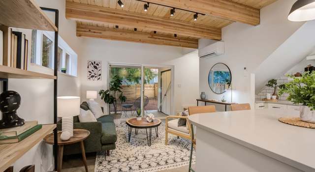 Photo of 5025 SW Maplewood Rd #3, Portland, OR 97219