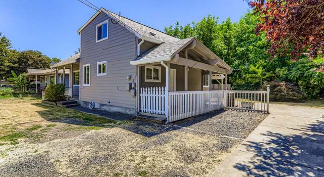 Photo of 1251 N Davis St, Cornelius, OR 97113