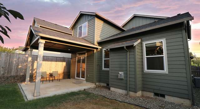 Photo of 36921 Goldenrain St, Sandy, OR 97055