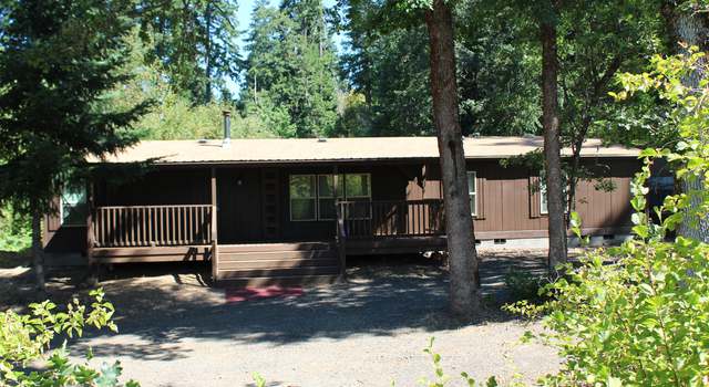 Photo of 5820 Iowa Dr, Hood River, OR 97031