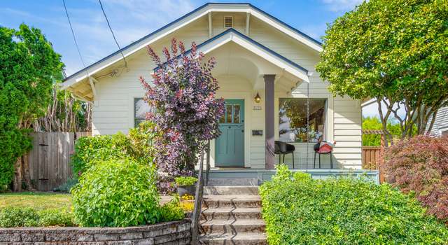 Photo of 3629 SE Center St, Portland, OR 97202