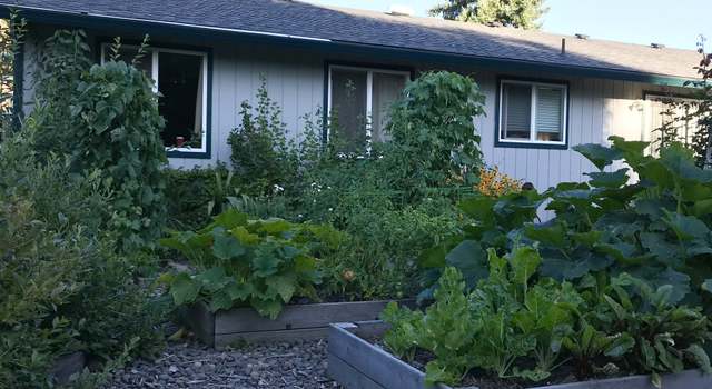 Photo of 377 NE 34th Pl, Hillsboro, OR 97124