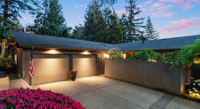 Photo of 2550 SW Scenic Dr, Portland, OR 97225