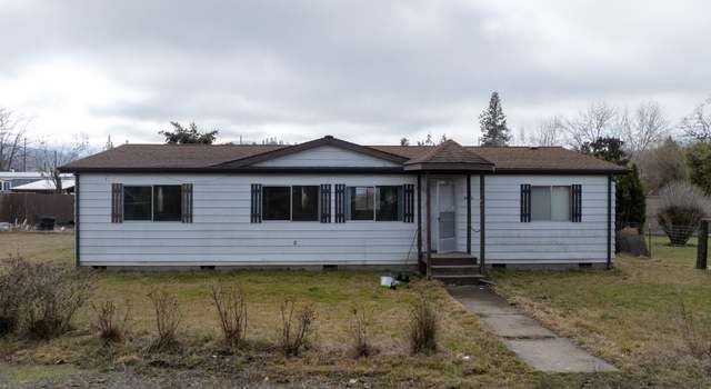 Photo of 3673 Mud Alley Dr, Hood River, OR 97031