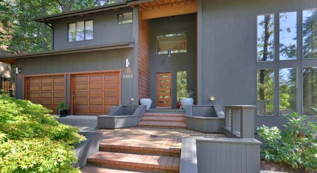 Photo of 2050 Dogwood Dr, Eugene, OR 97405