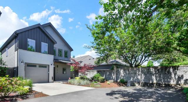Photo of 1915 Elkhorn Dr, Eugene, OR 97408