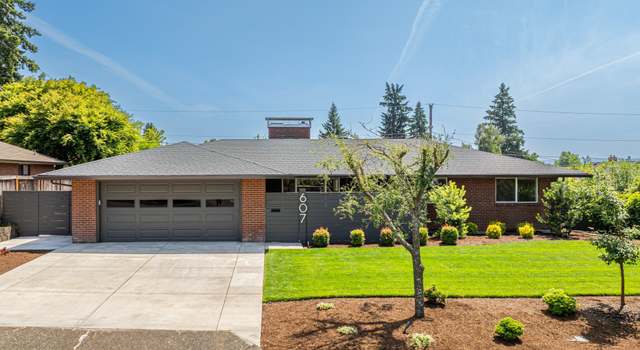 Photo of 607 W 35th St, Vancouver, WA 98660