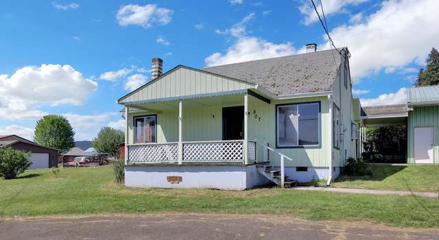 Photo of 807 Cedar St, Yoncalla, OR 97499