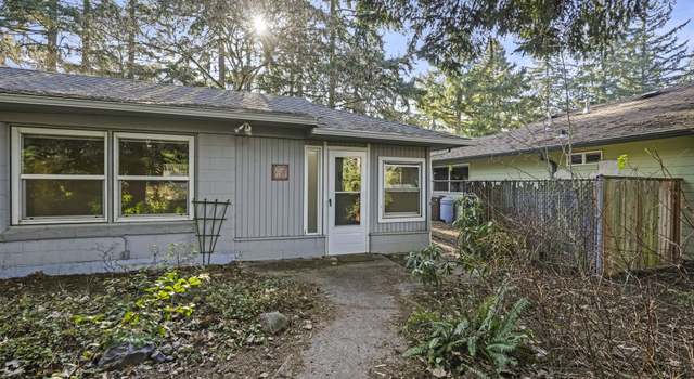 Photo of 8834 NE Russell Pl, Portland, OR 97220