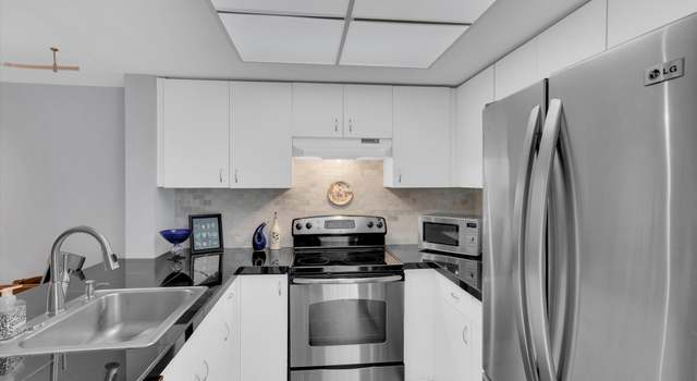 Photo of 6625 W Burnside Rd #252, Portland, OR 97210
