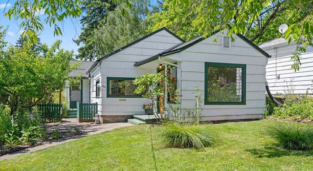 Property at 7313 SW 29th Ave, Portland, OR 97219, 3 beds, 1 bath
