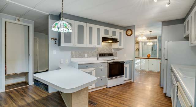 Photo of 2386 N Menzies Ct, Portland, OR 97217