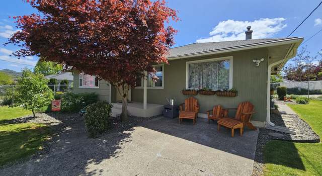 Photo of 1899 Linnell Ave, Roseburg, OR 97471