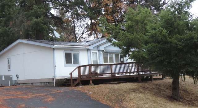 Photo of 402 Fairway Rd, Tygh Valley, OR 97063
