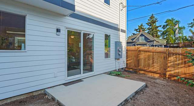 Photo of 6510 SE Reedway St Unit A, Portland, OR 97206