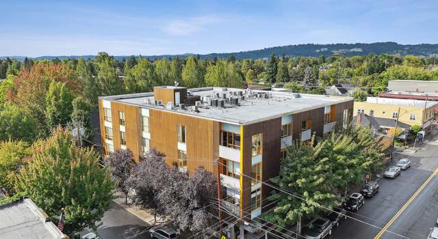 Photo of 915 SE 35th Ave #202, Portland, OR 97214