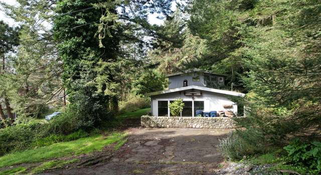 Photo of 28315 Mateer Rd, Gold Beach, OR 97444