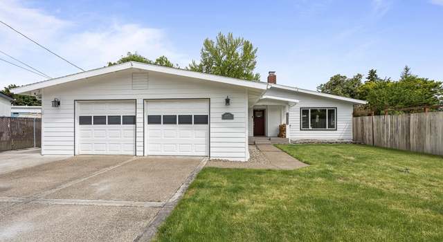 Photo of 10275 SW Winter Ln, Beaverton, OR 97008