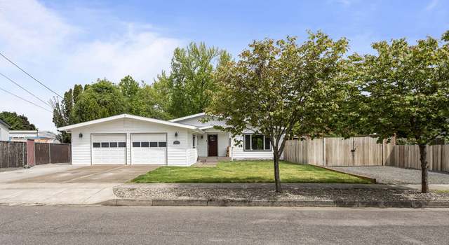 Photo of 10275 SW Winter Ln, Beaverton, OR 97008