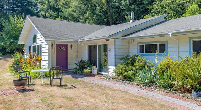 Photo of 94927 Rink Creek Ln, Coquille, OR 97423