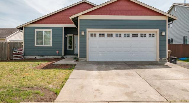 Photo of 1026 Charlie Ave, Lebanon, OR 97355