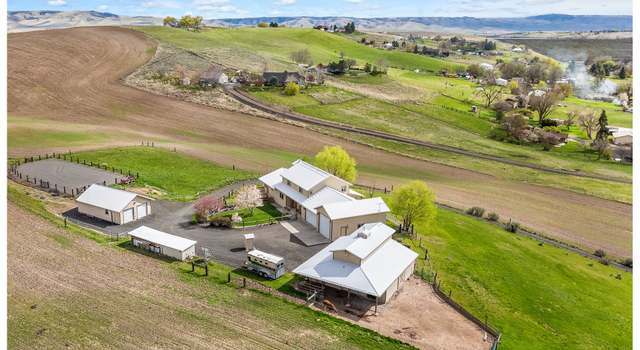 Photo of 71687 SW Lake Dr, Pendleton, OR 97801