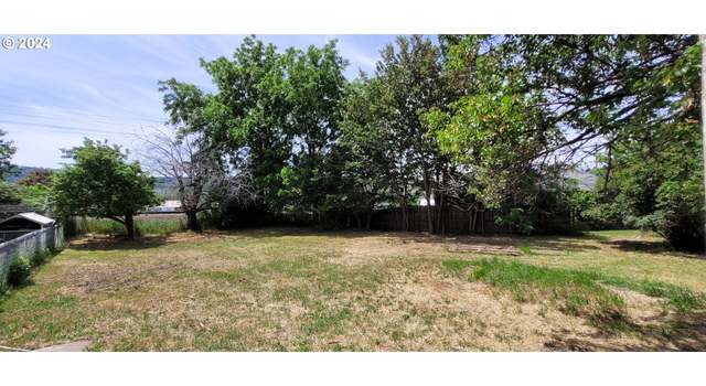Photo of 1904 E N Ave, La Grande, OR 97850