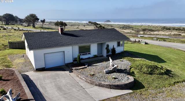 Photo of 93900 Knox Ln, Gold Beach, OR 97444