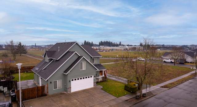 Photo of 1724 SE 10th Ave, Canby, OR 97013