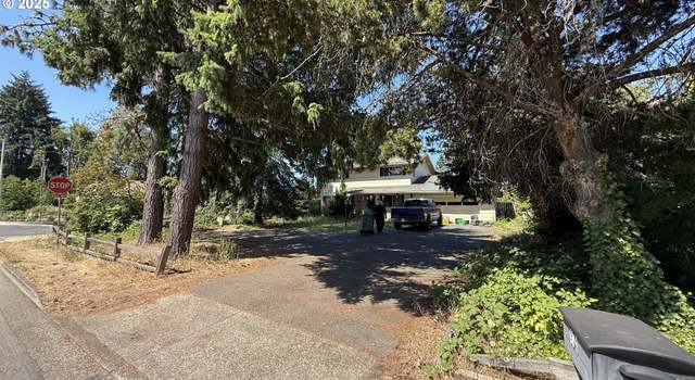 Photo of 935 S River Rd, Cottage Grove, OR 97424