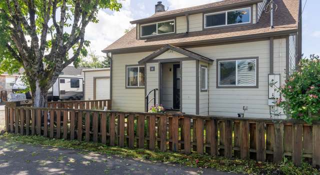 Photo of 1285 6th Ave, Seaside, OR 97138
