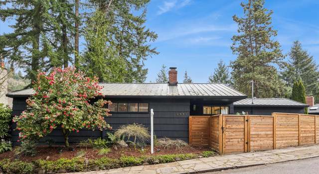 Photo of 2995 SW Champlain Dr, Portland, OR 97205
