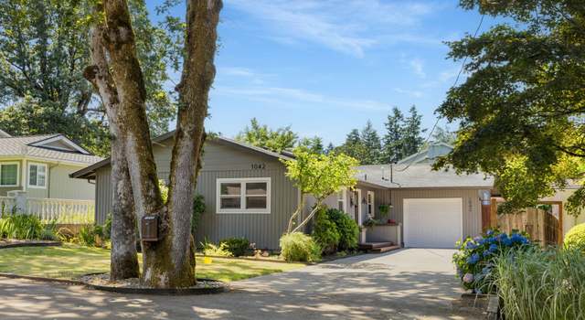 Photo of 1042 Yates St, Lake Oswego, OR 97034