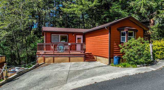 Photo of 19921 Whaleshead Rd Unit B8, Brookings, OR 97415