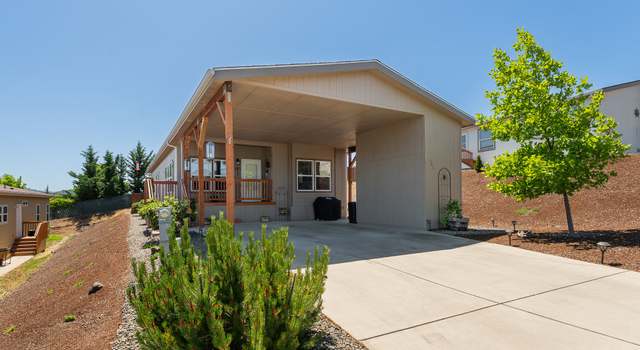 Photo of 301 Deschutes Ln, Roseburg, OR 97471