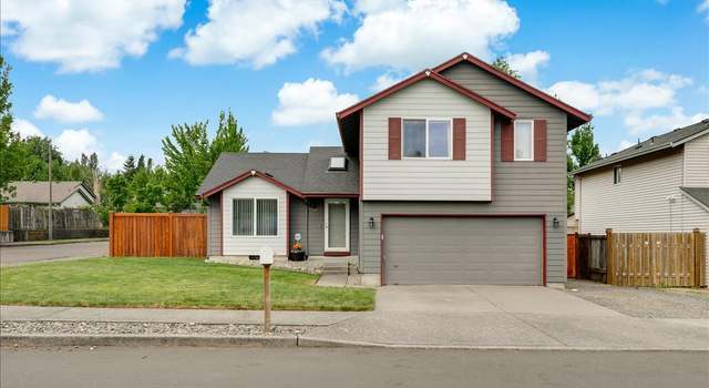 Photo of 401 SE 17th St, Troutdale, OR 97060