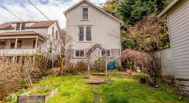 Photo of 228 Monroe St, Oregon City, OR 97045