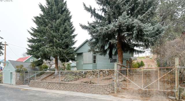 Photo of 560 S Main St, Heppner, OR 97836