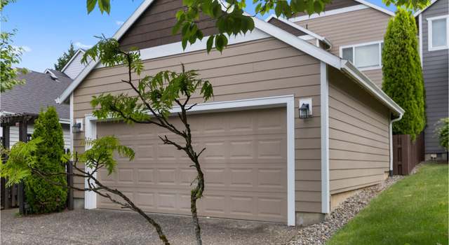 Photo of 38814 Cascadia Village Dr, Sandy, OR 97055