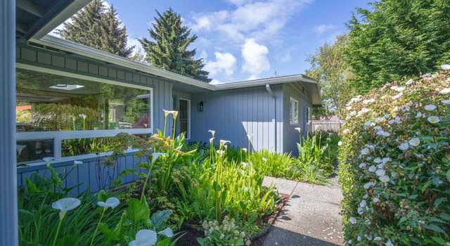 Photo of 90726 Sanddollar Ln, Coos Bay, OR 97420
