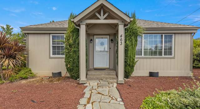 Photo of 463 W Berdine St, Roseburg, OR 97471