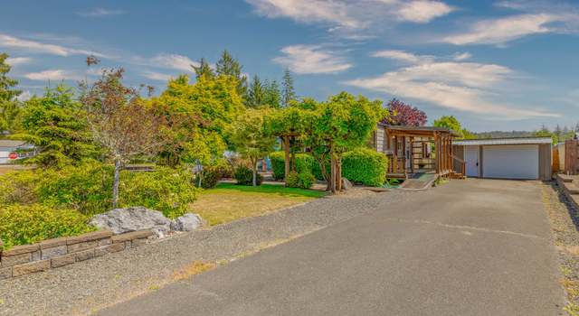 Photo of 2925 Knott Ter, Coos Bay, OR 97420