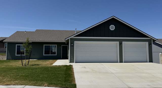 Photo of 2790 Thrush St, Umatilla, OR 97882